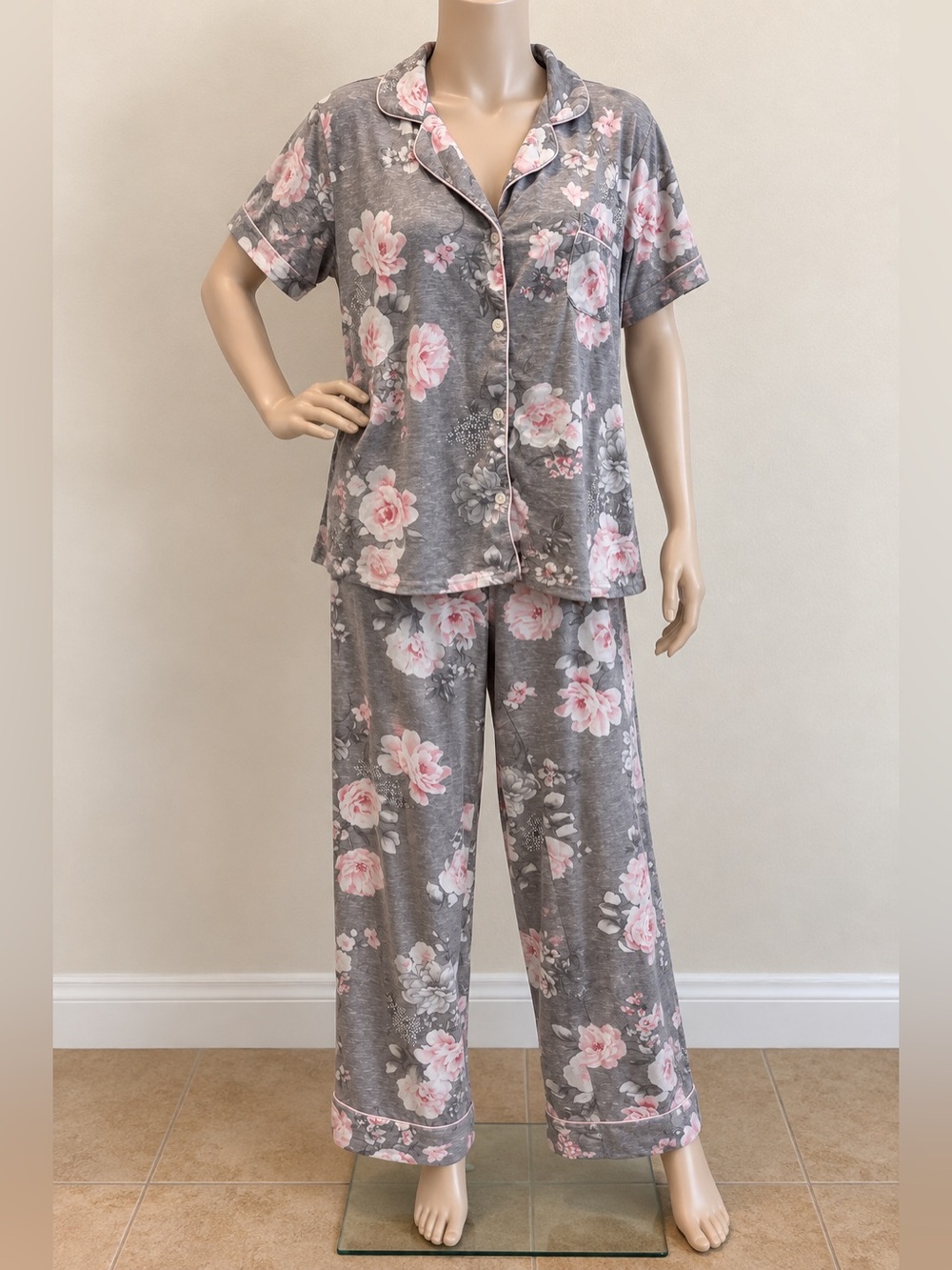 LAURA ASHLEY Gray Rose Print Pajama Set size large
